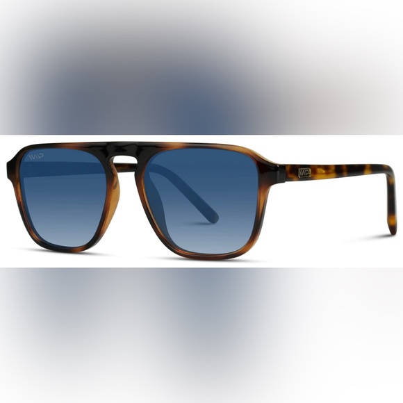 Women’s Sunglasses Brown - Picture 6 of 9